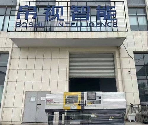 Fügen Sie neue Geräte hinzu und erweitern Sie die Produktionskapazität – Herstellung optischer Linsen