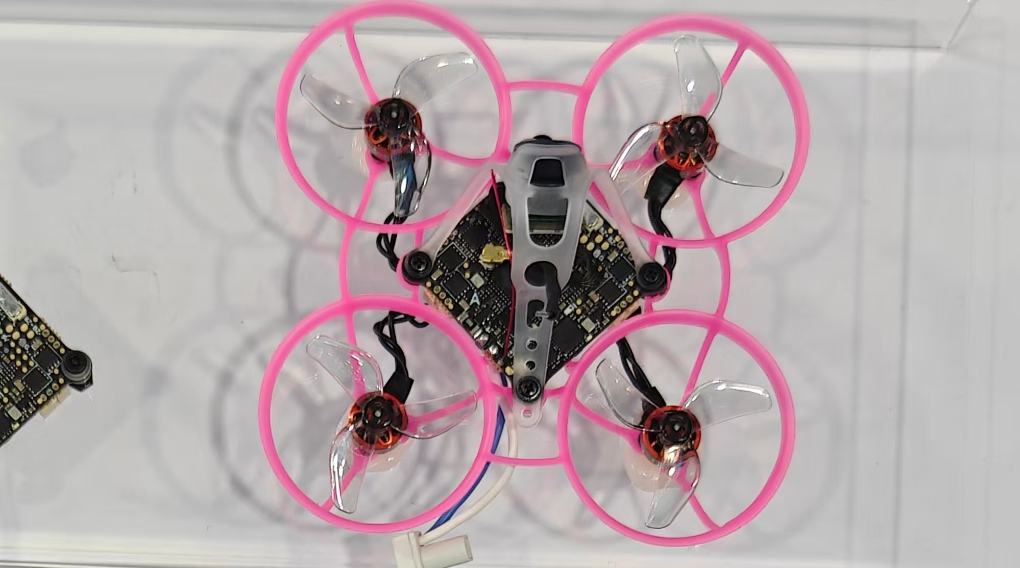 So wählen Sie ein Low-Light-FPV-Objektiv aus: F1.0 vs. IR